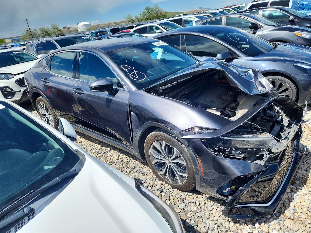Toyota Crown Xle Xle