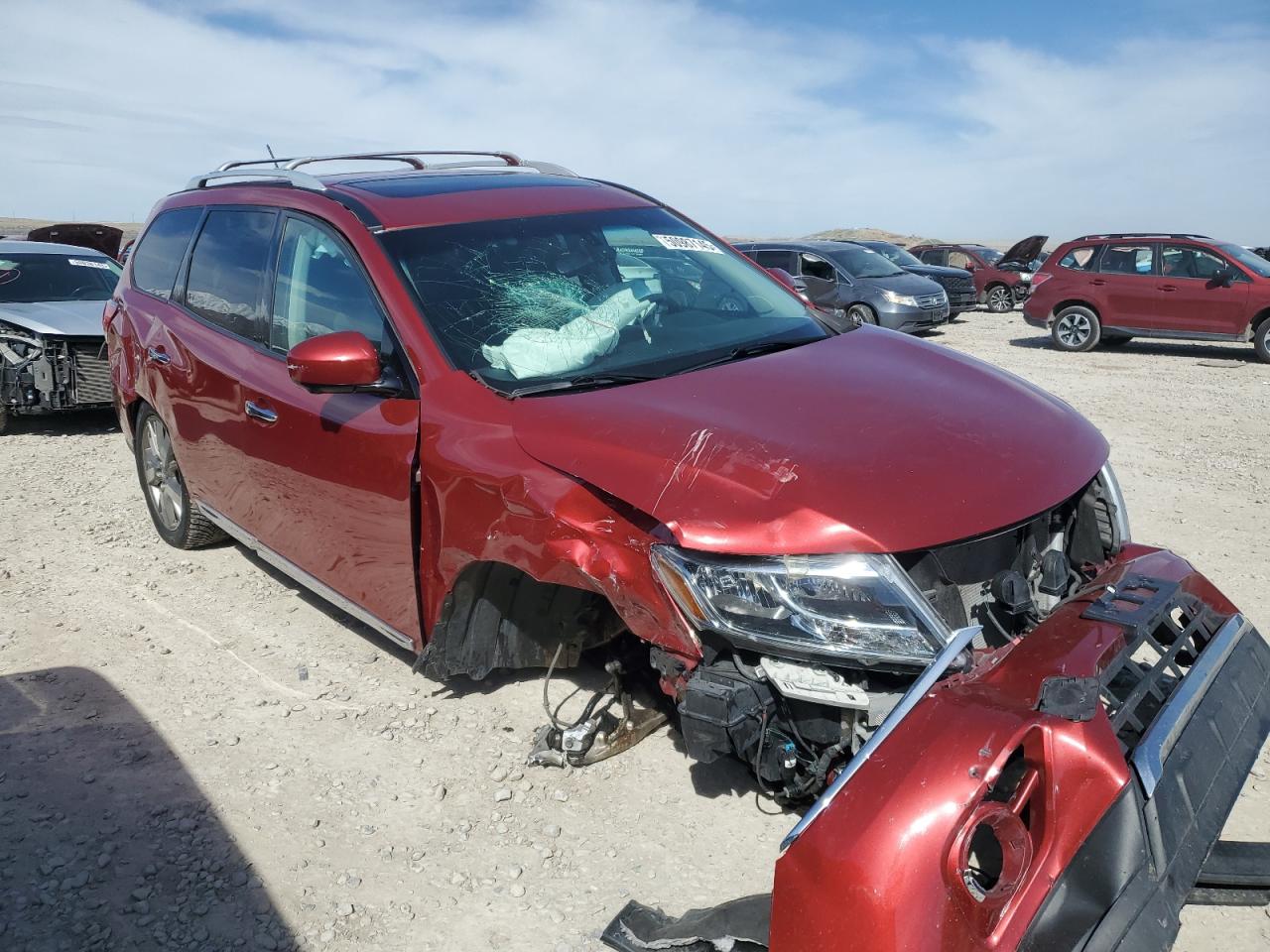 Nissan Pathfinder S
