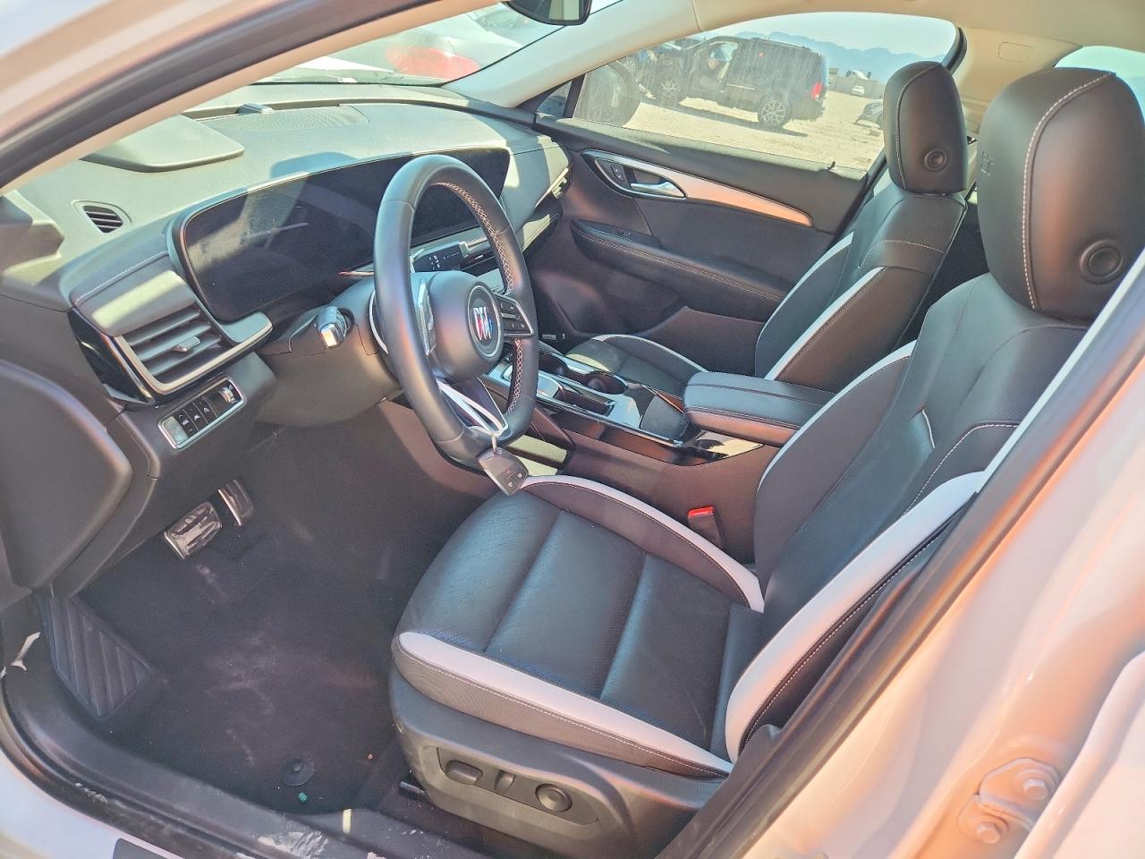 Buick Envision Essence