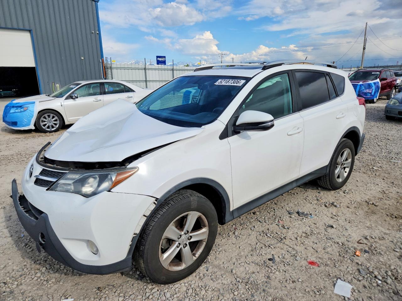 Salvage Toyota RAV4 Image