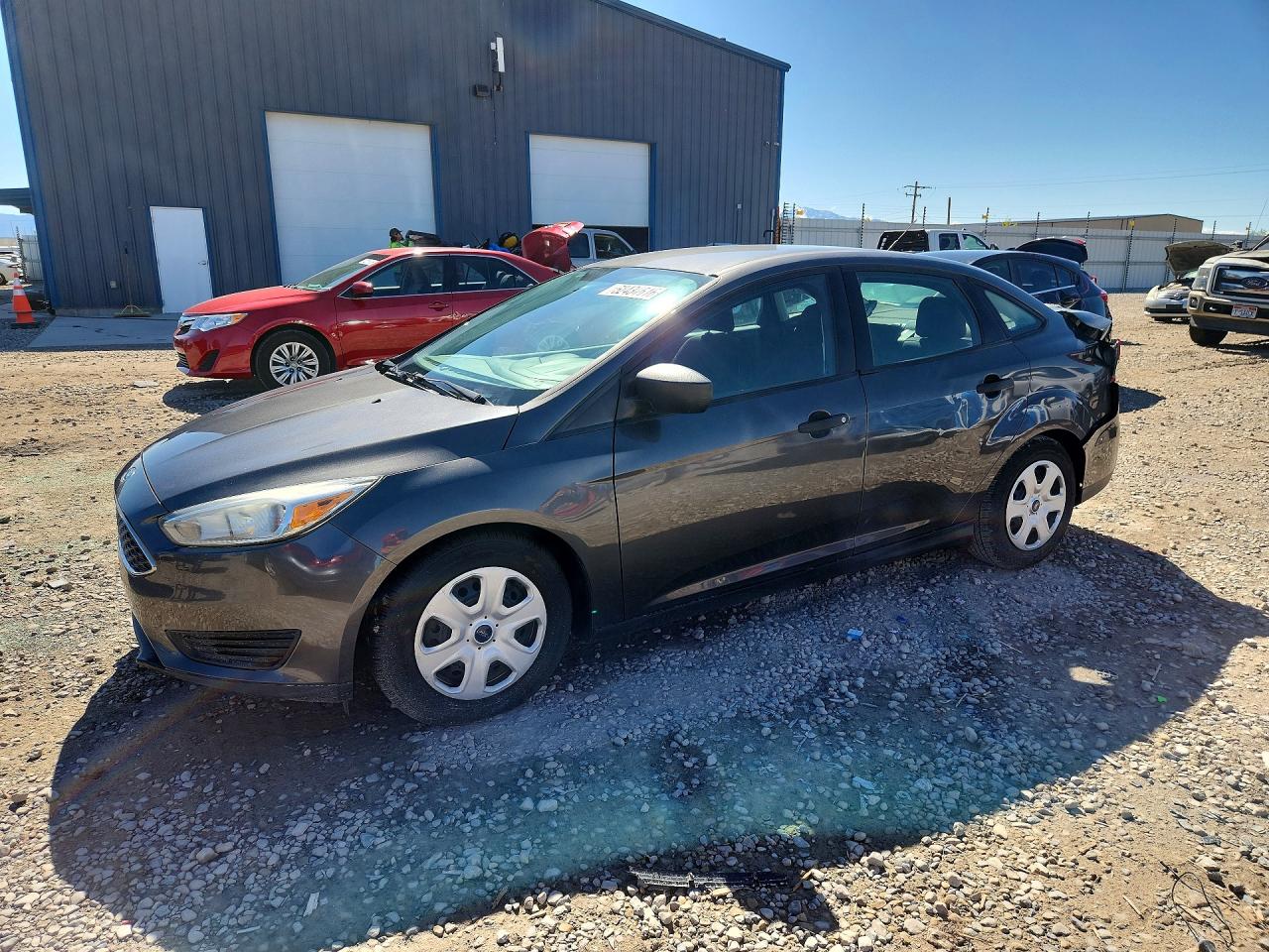 Salvage Ford Focus Image