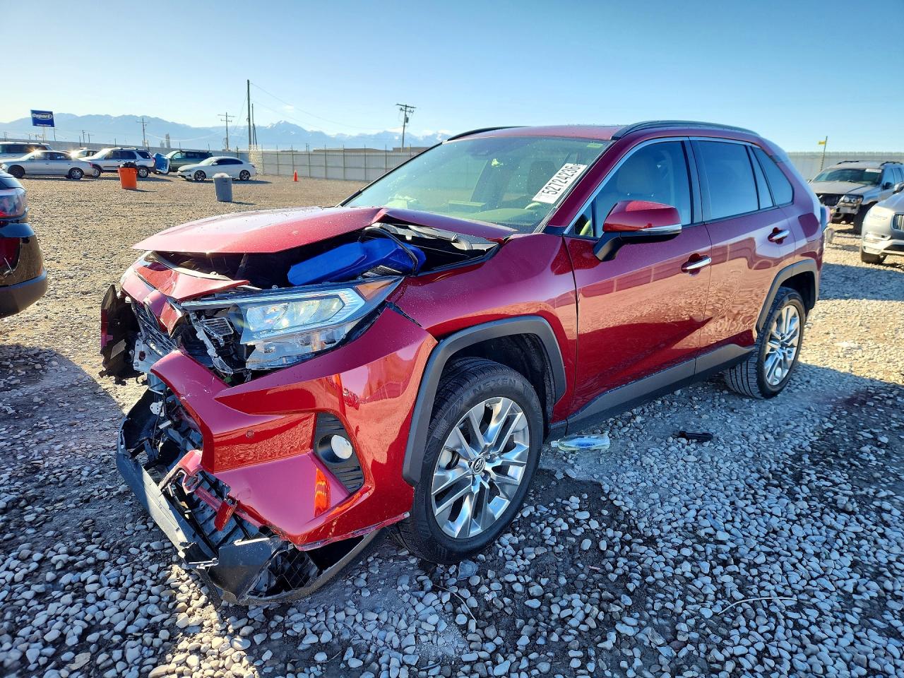 Salvage Toyota RAV4 Image