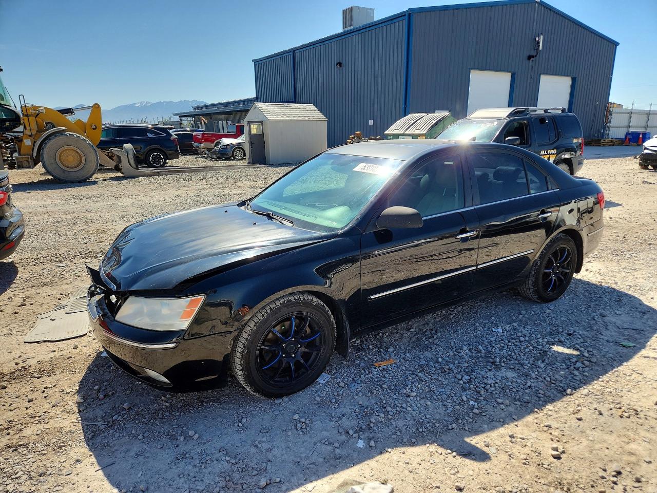 Salvage Hyundai SONATA Image