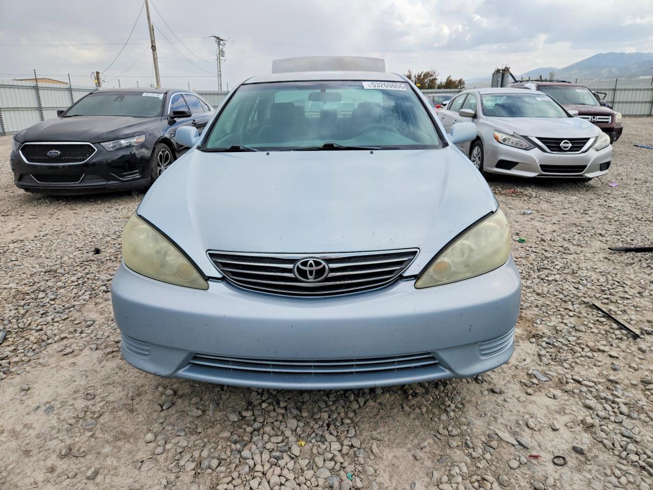 Toyota Camry Le