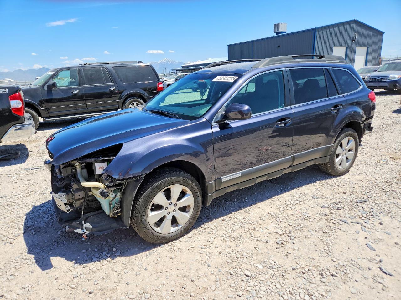 Salvage Subaru Outback Image