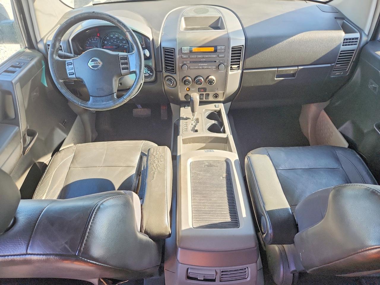 Nissan Titan Xe