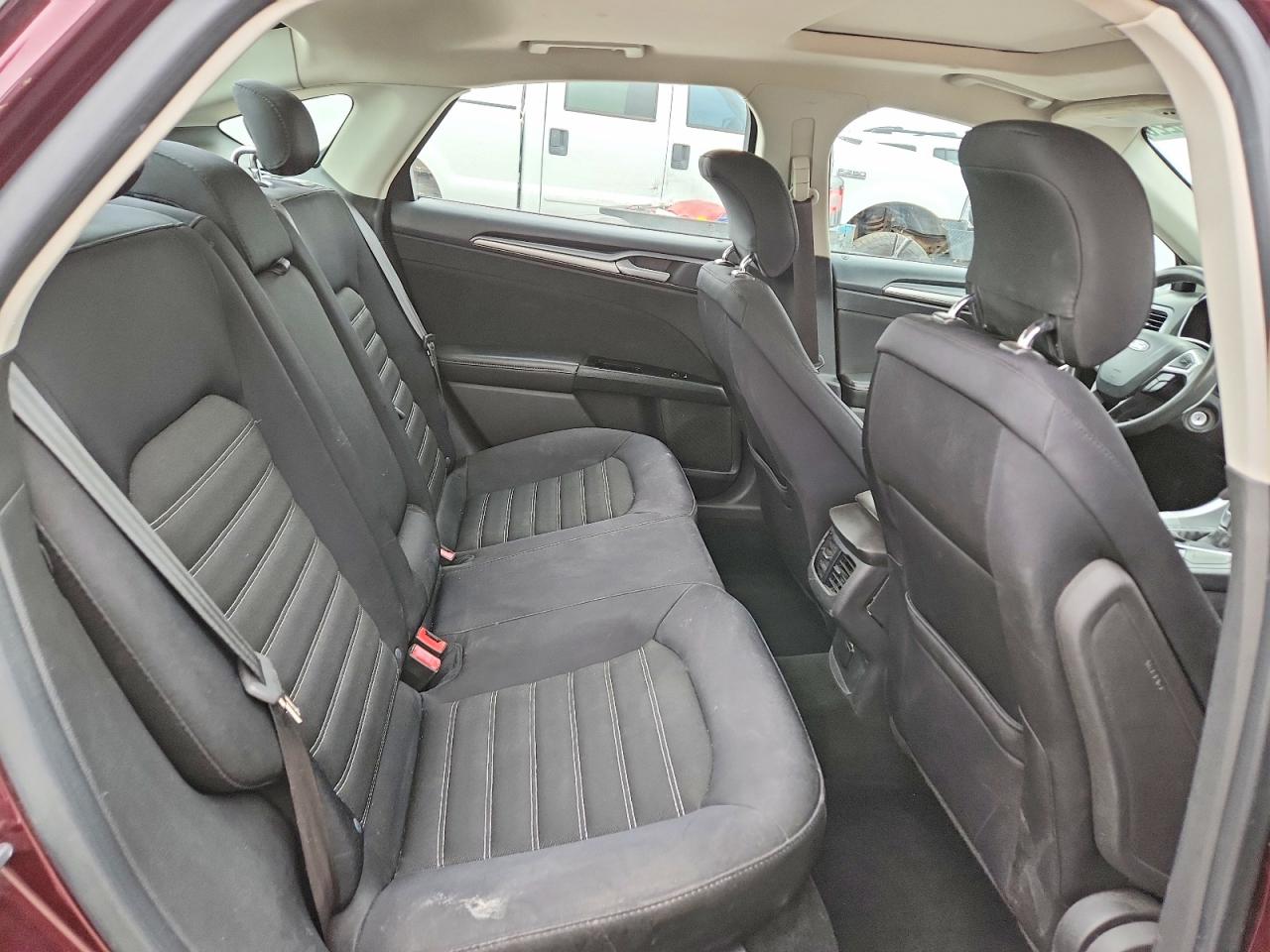 Ford Fusion Se