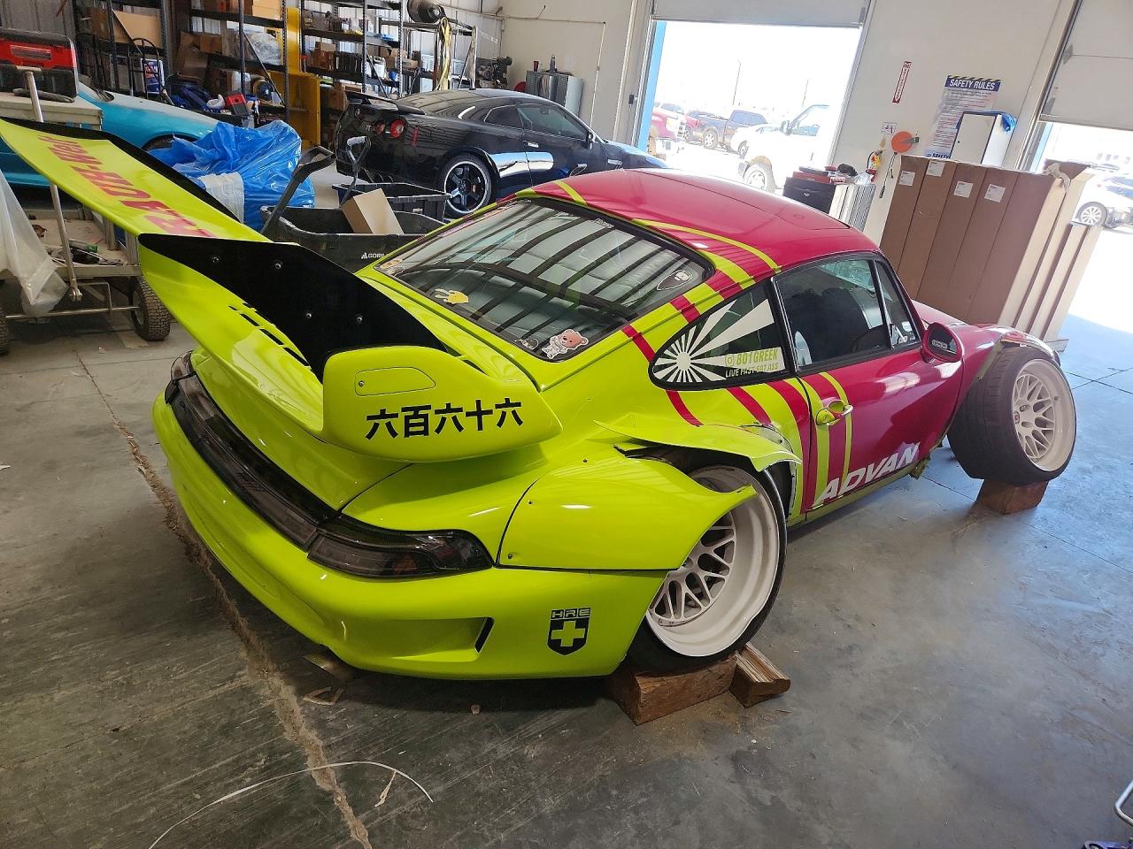 Porsche 911 Carrera 2