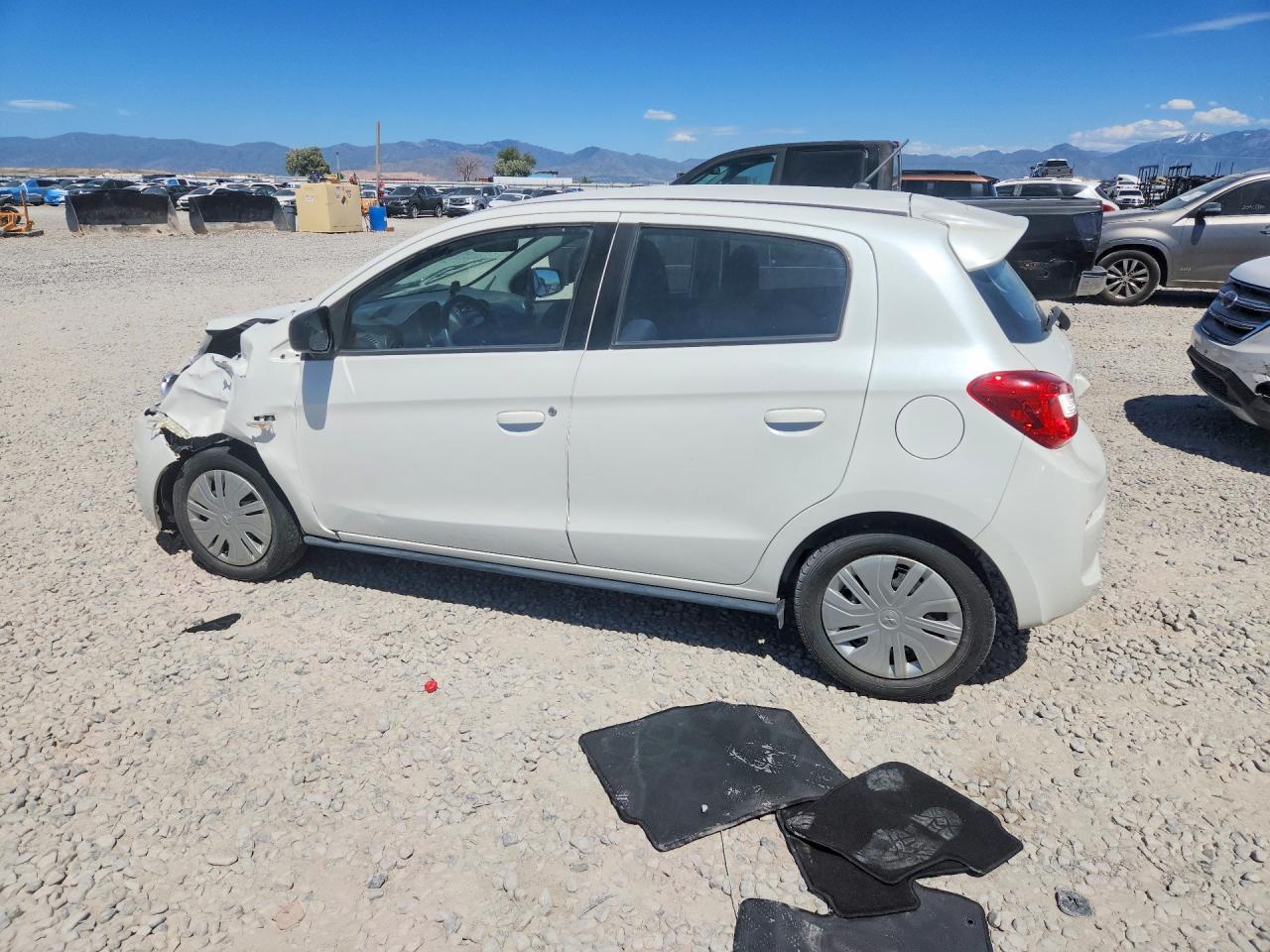 Mitsubishi Mirage Es