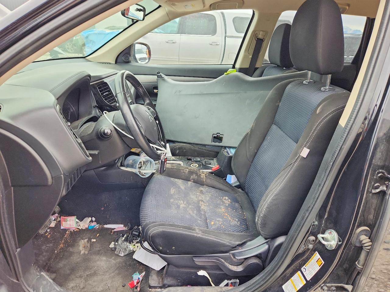 Mitsubishi Outlander Se