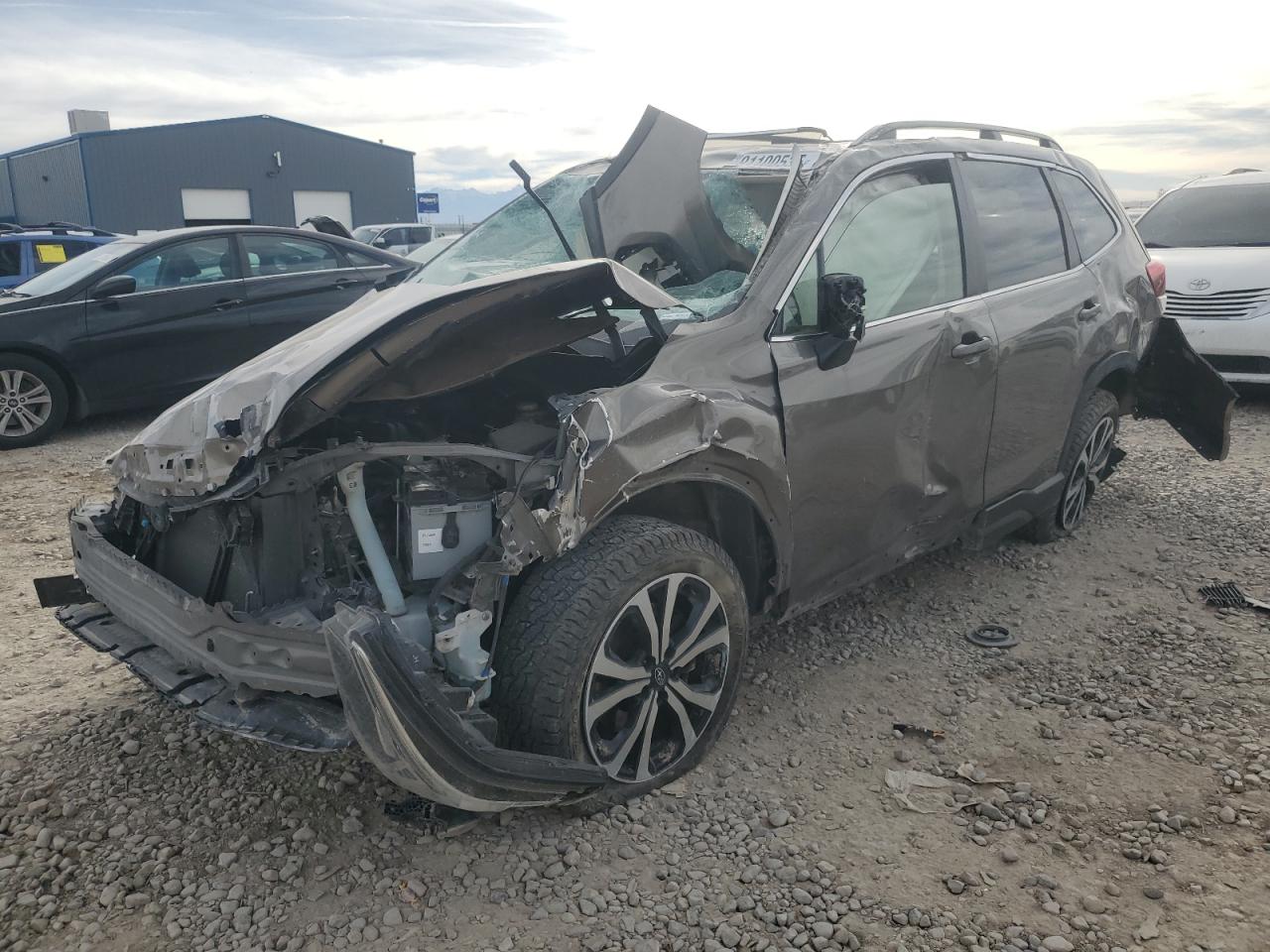 Salvage Subaru Forester Image