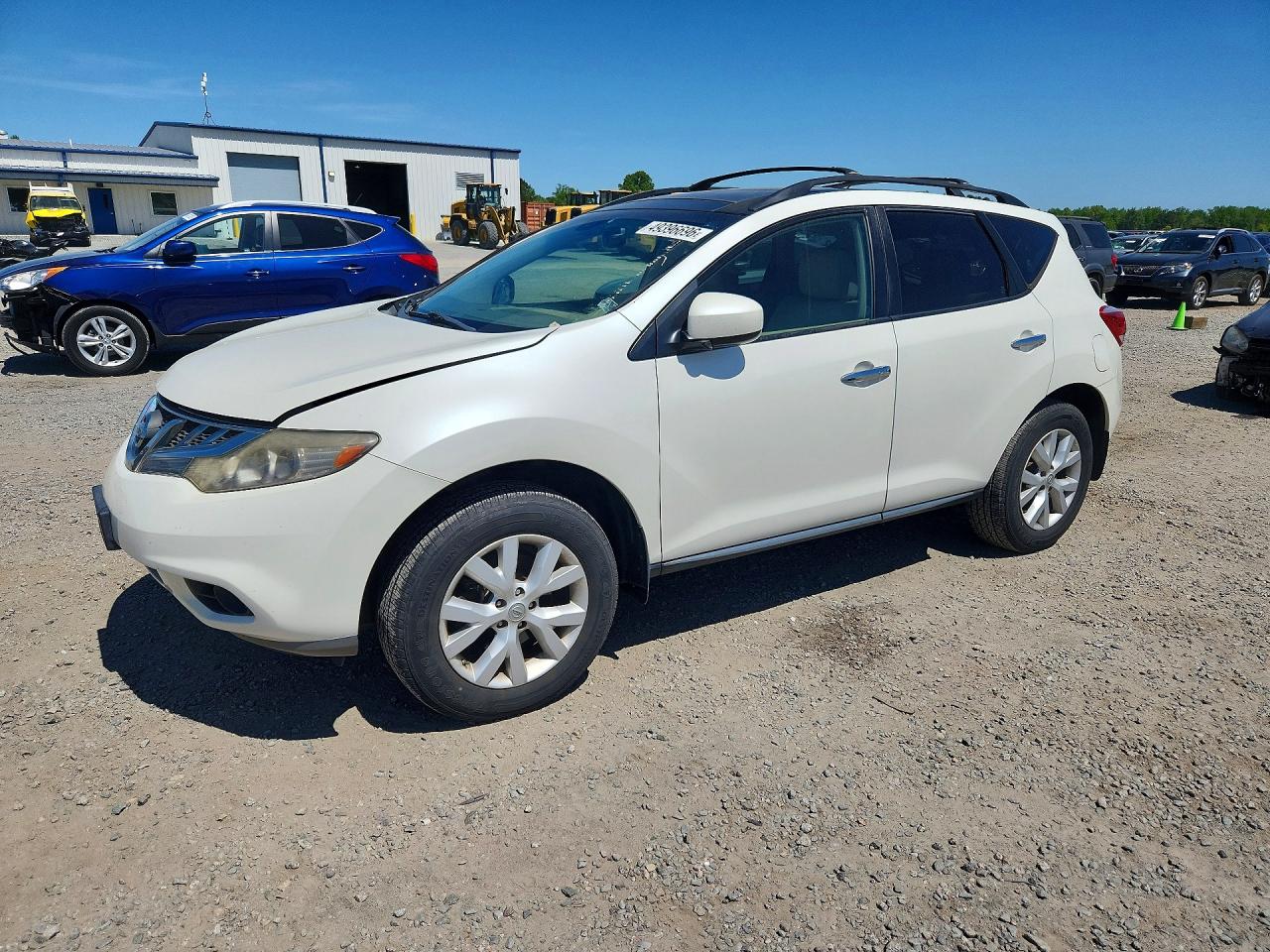 Salvage Nissan Murano Image