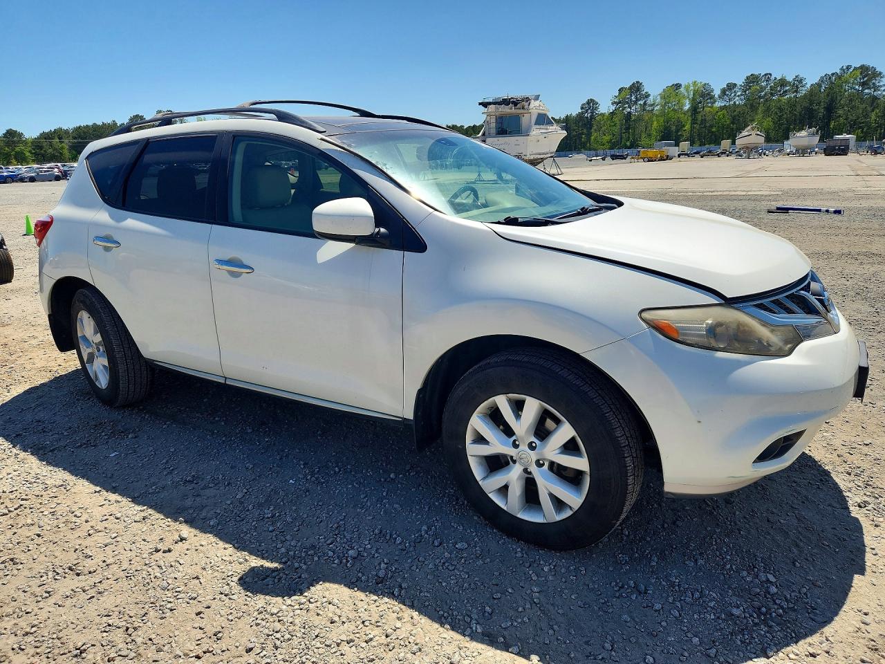 Nissan Murano S