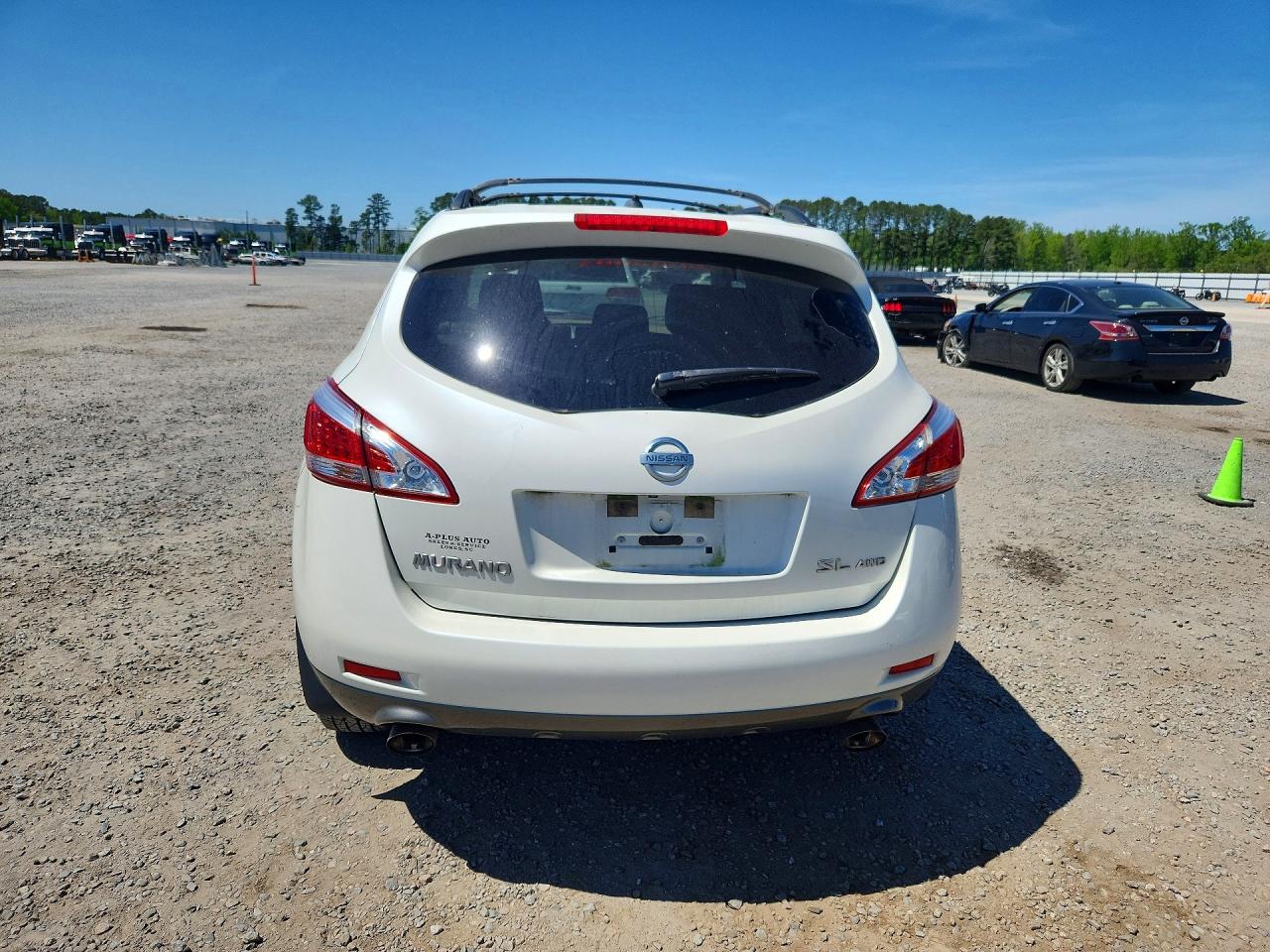 Nissan Murano S