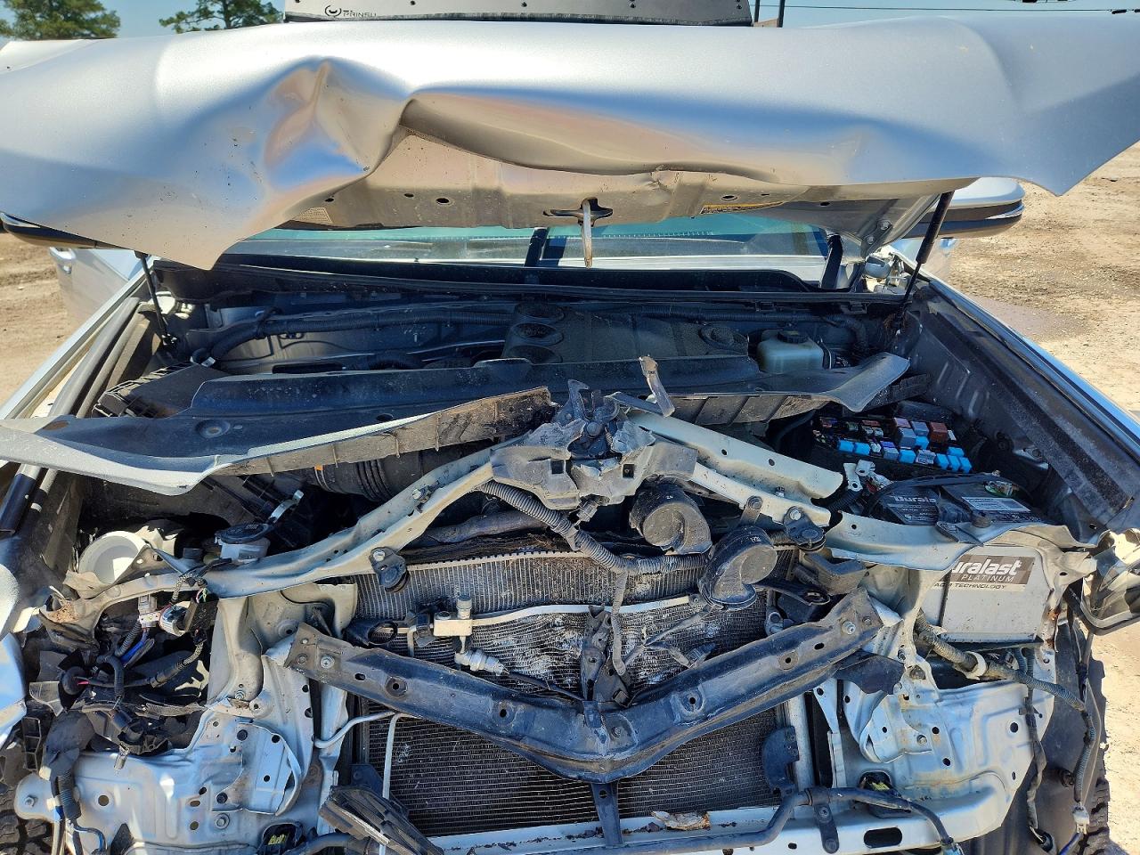 Toyota 4Runner Deluxe