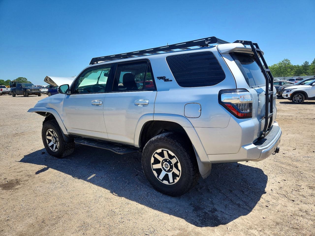 Toyota 4Runner Deluxe