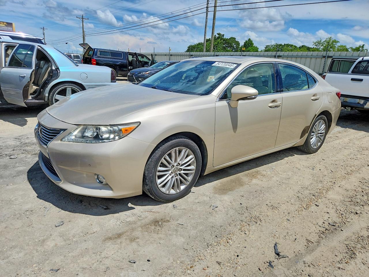 Salvage Lexus Es Image