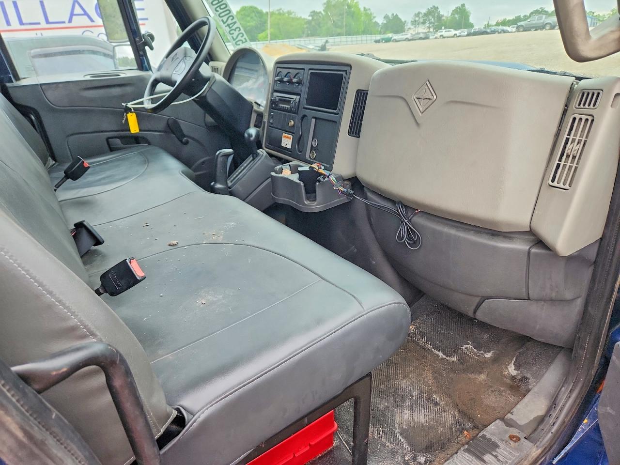 International 4300