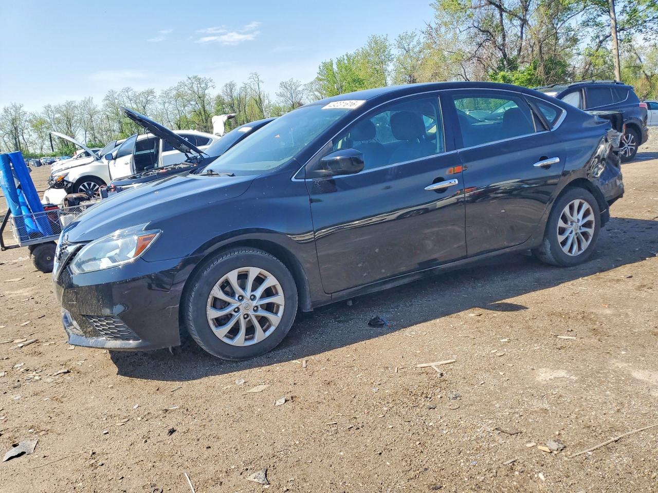 Salvage Nissan Sentra Image