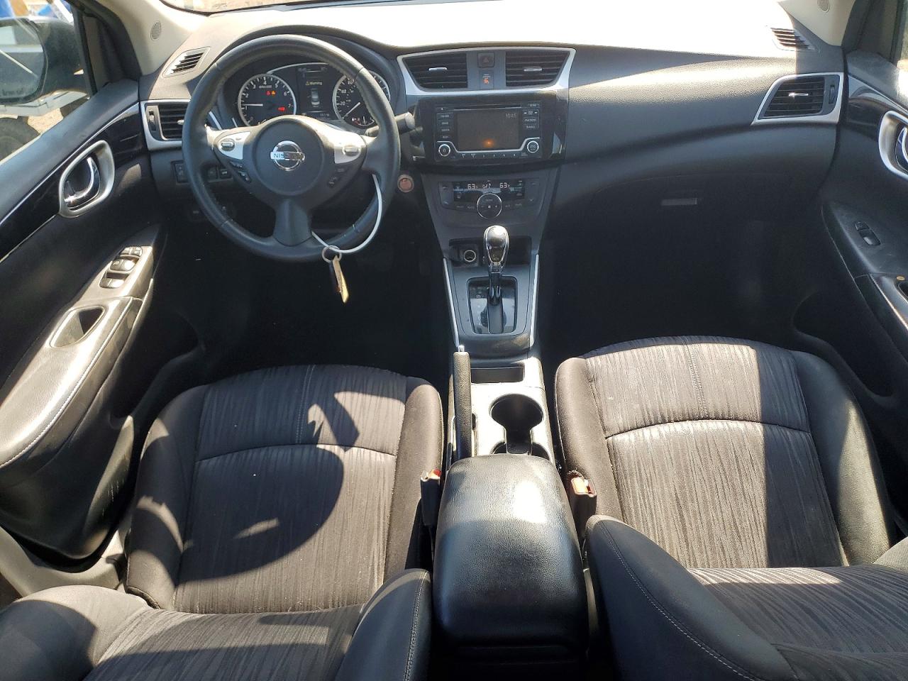 Nissan Sentra Sv