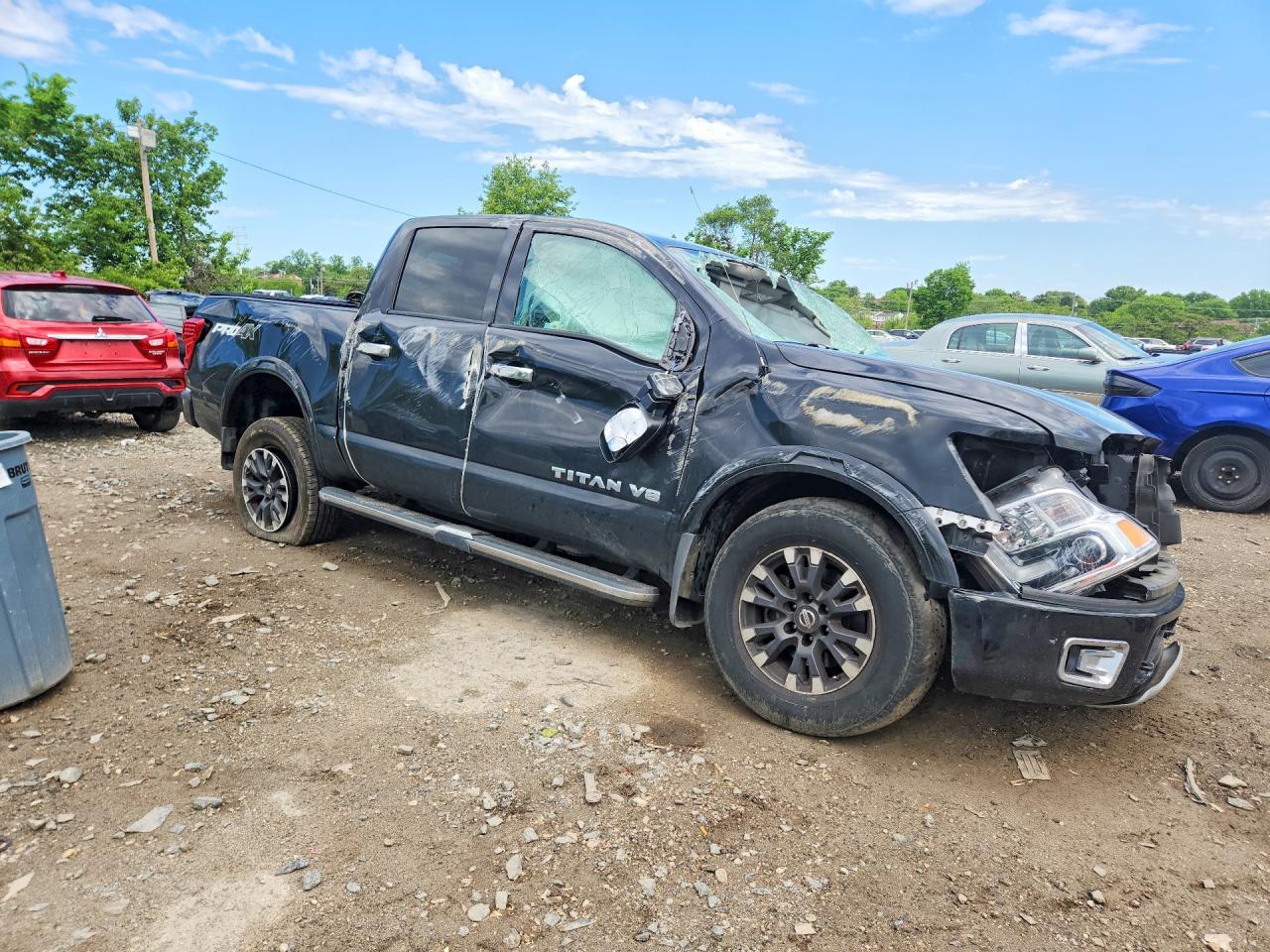Nissan Titan Pro-4x
