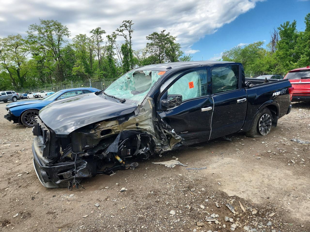 Salvage Nissan Titan Image
