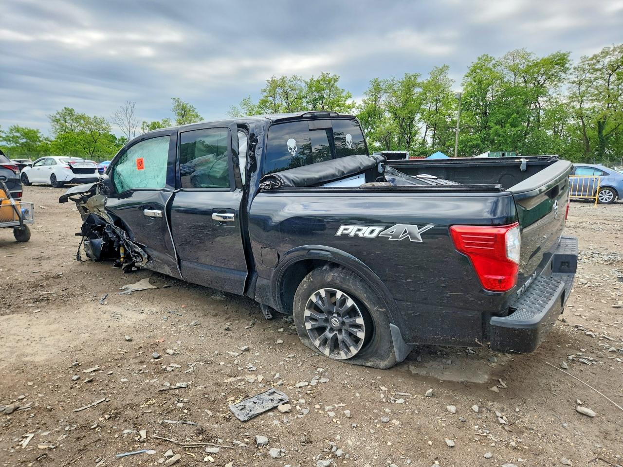 Nissan Titan Pro-4x