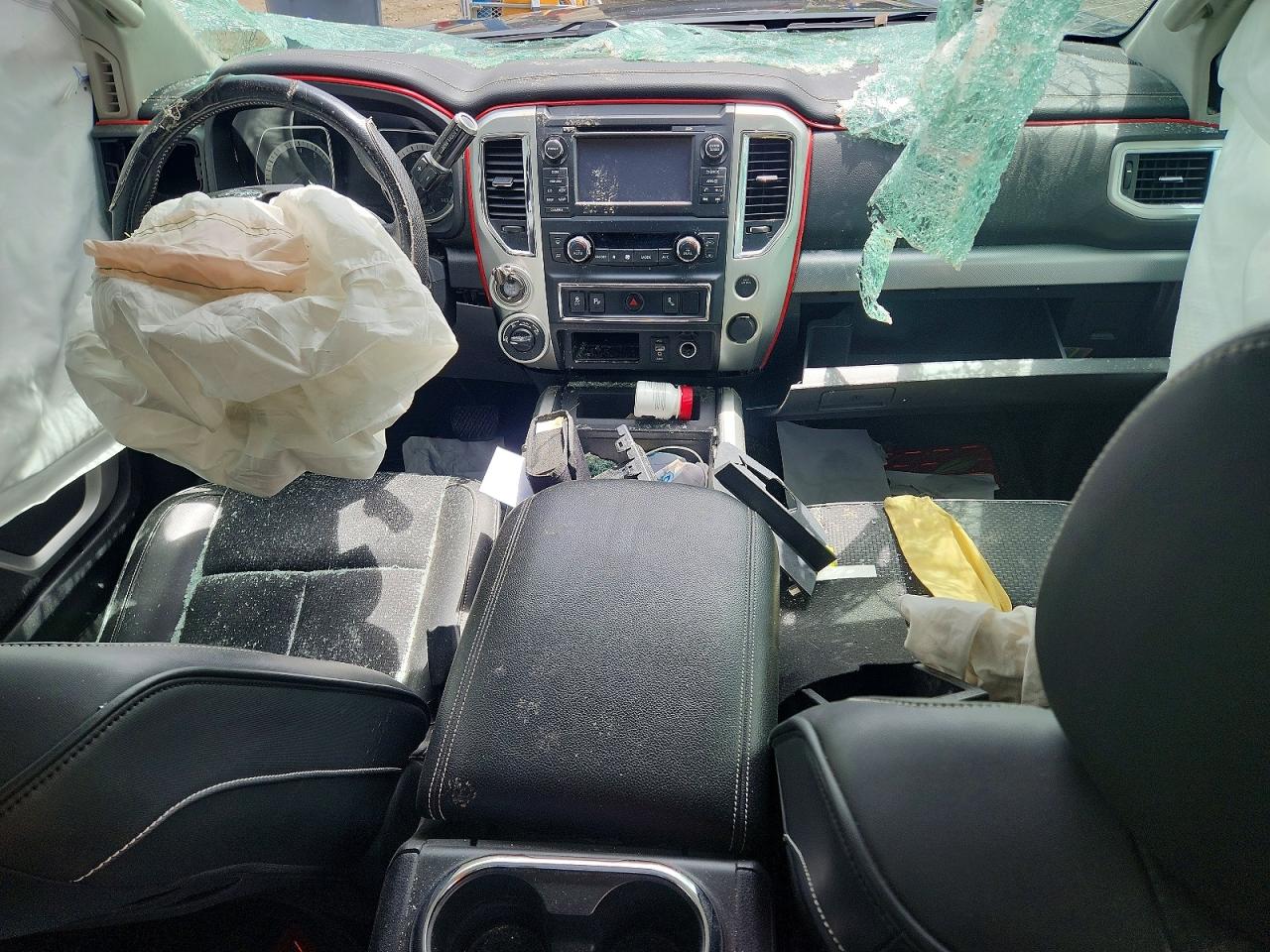Nissan Titan Pro-4x