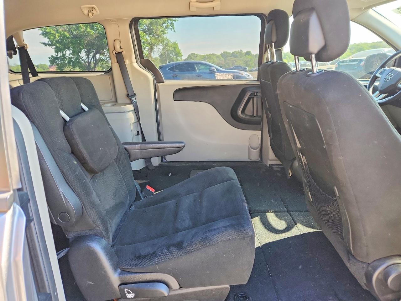 Dodge Caravan Se