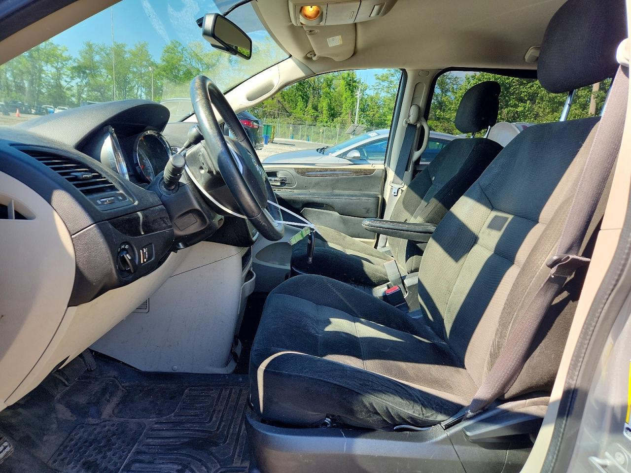 Dodge Caravan Se