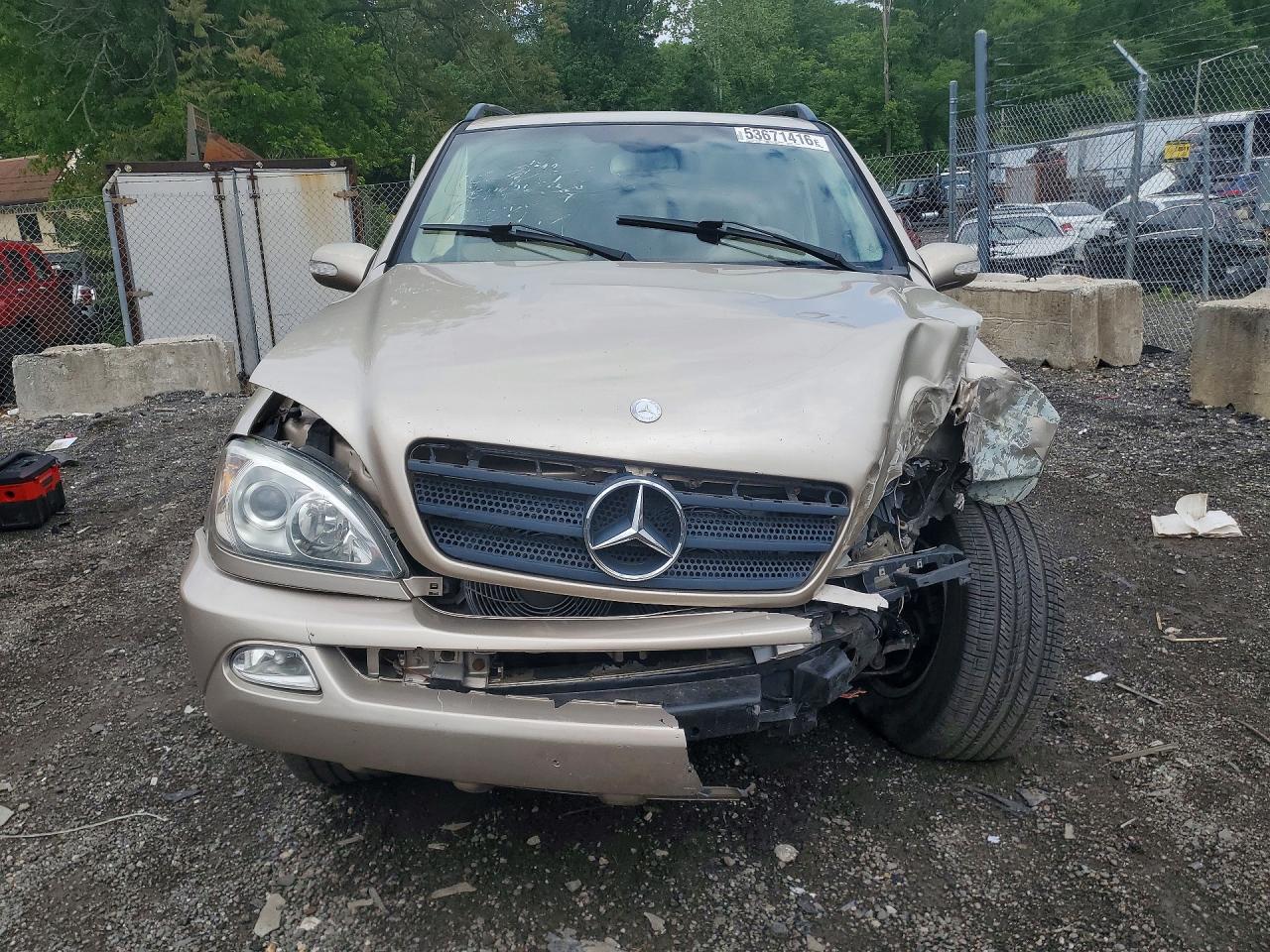 Mercedes-Benz M-Class 350