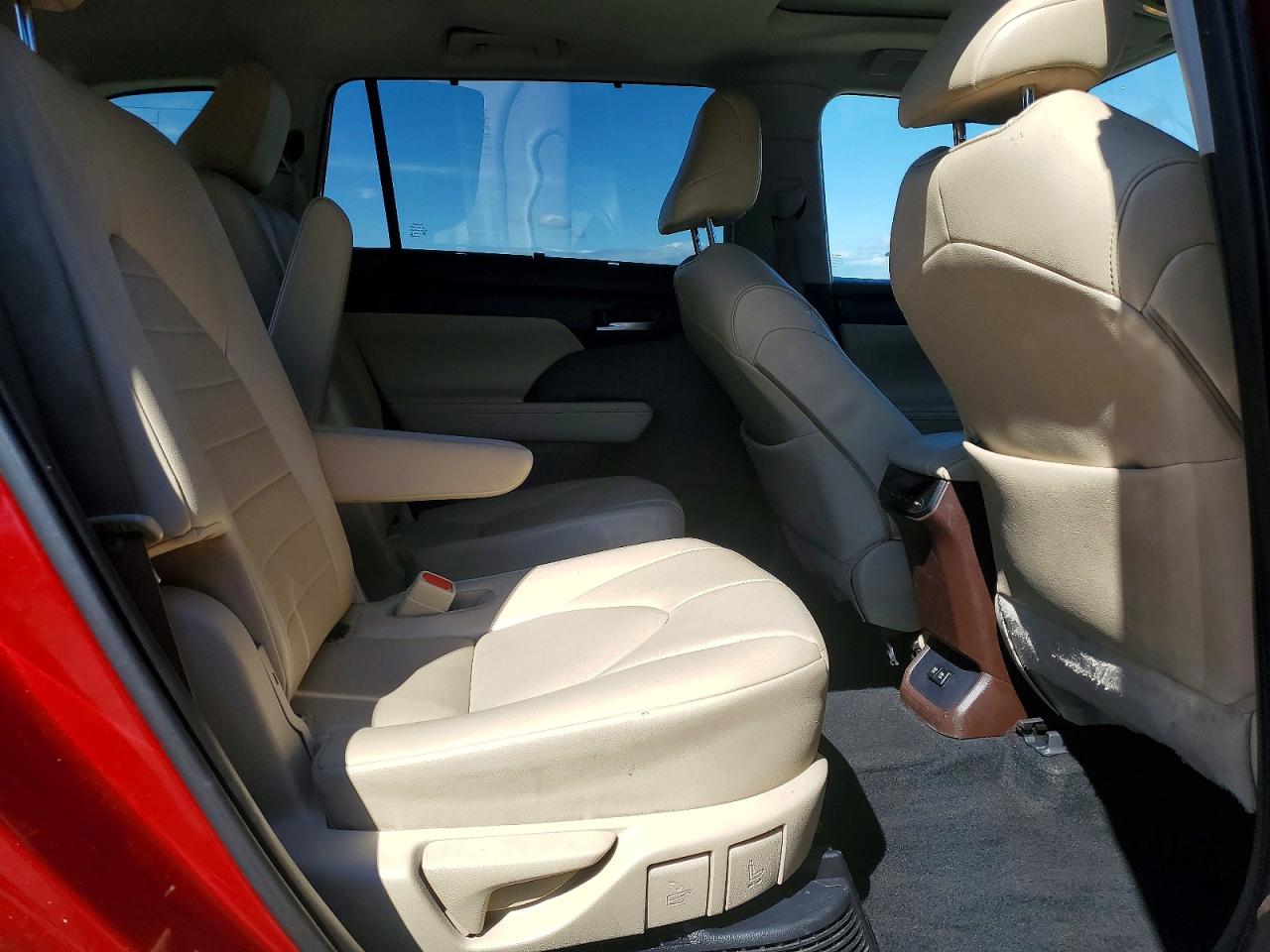 Toyota Highlander Hybrid Xle