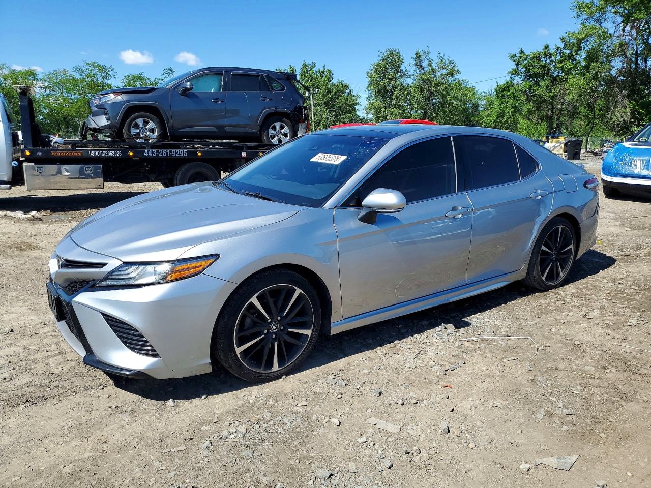 Salvage Toyota Camry Image