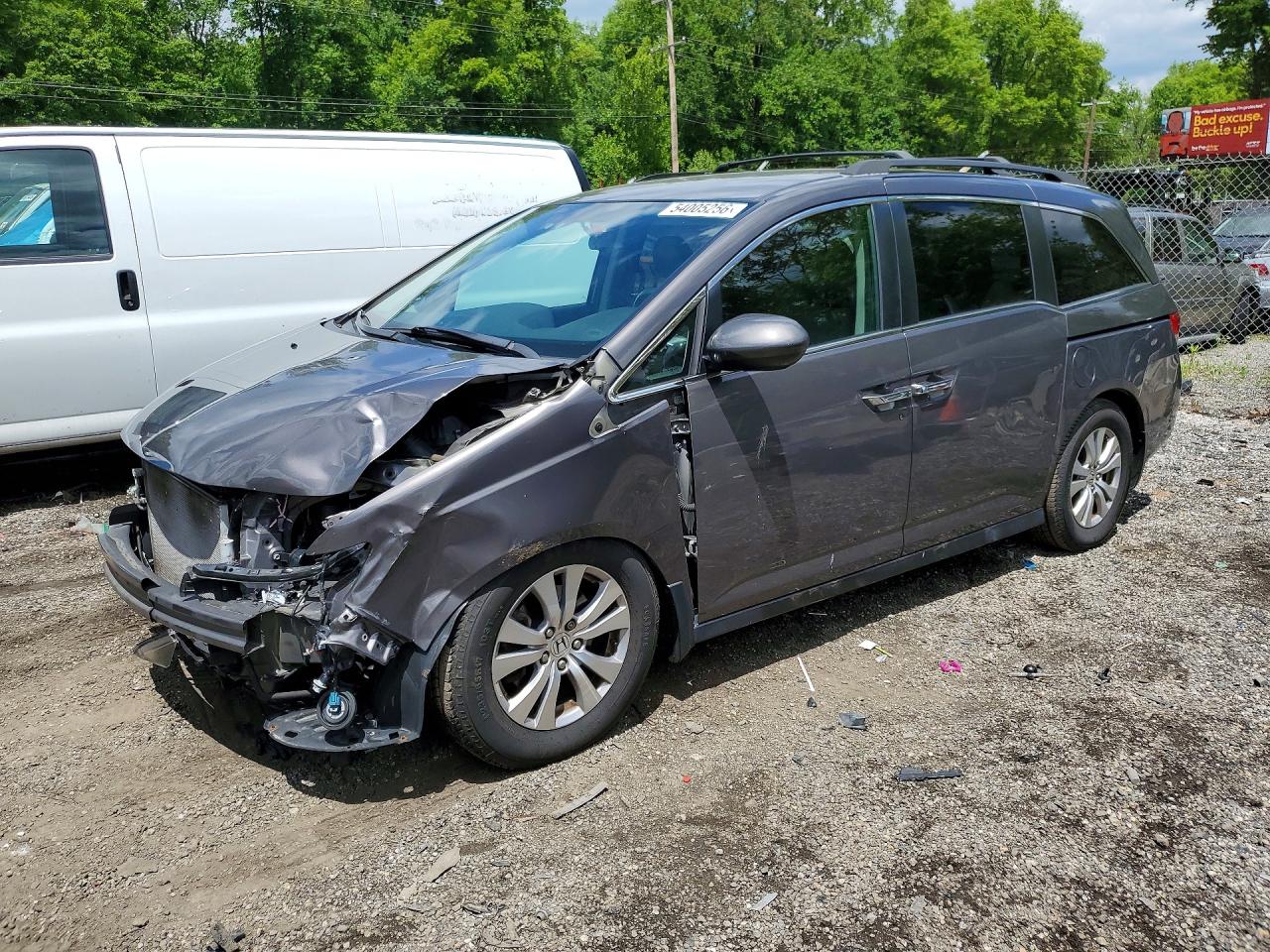 Salvage Honda Odyssey Image