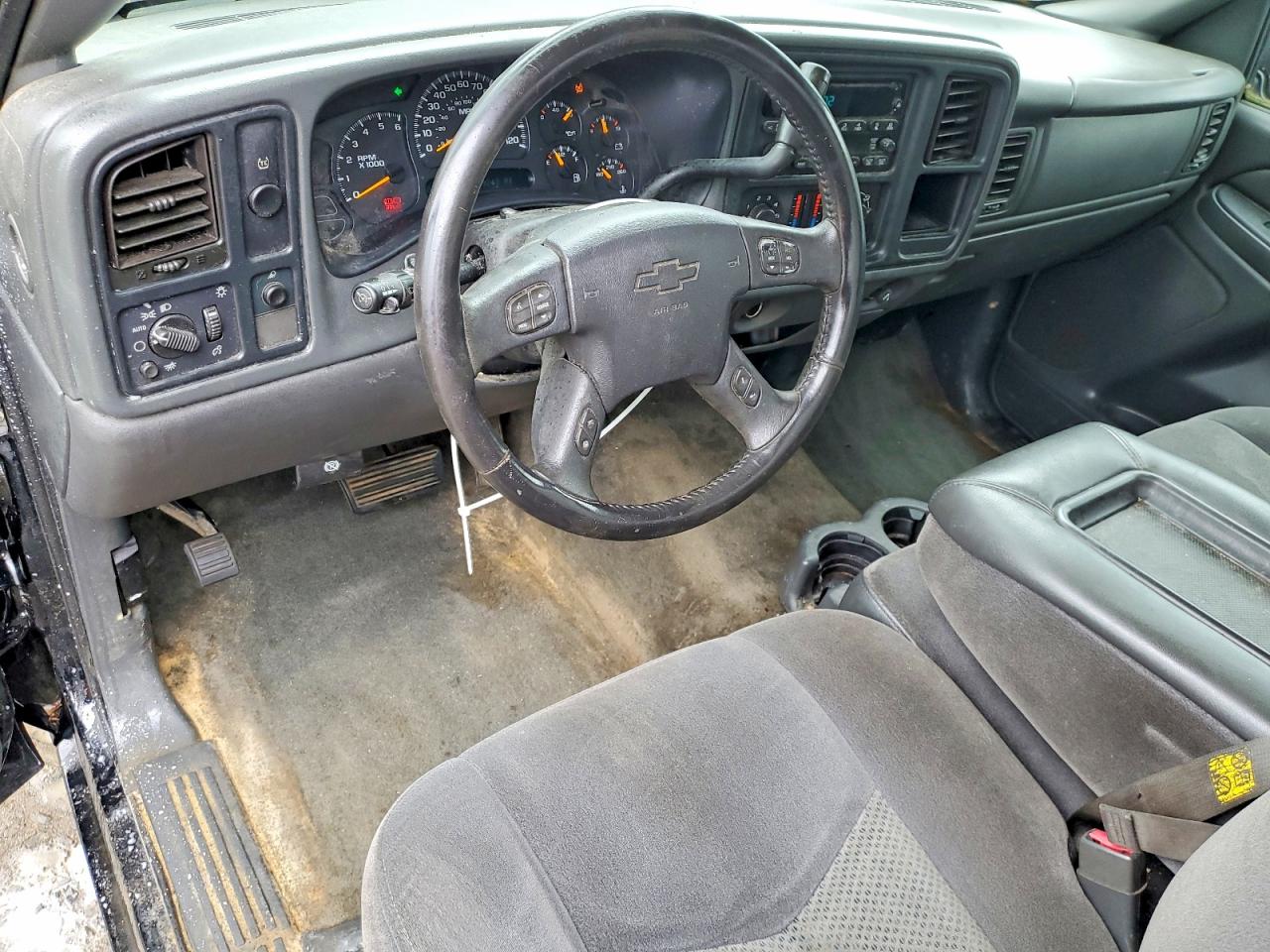 Chevrolet Silverado C1500