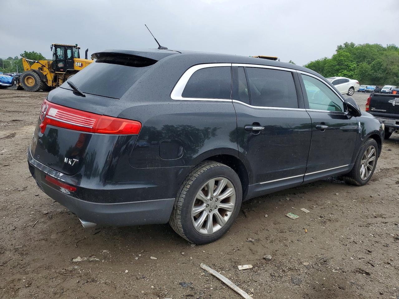 Lincoln MKT