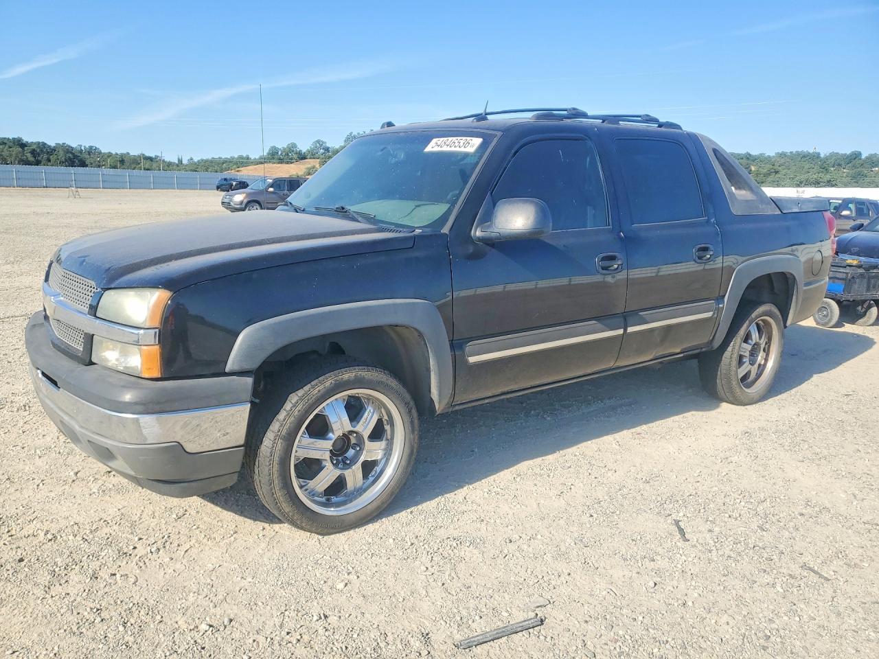 Salvage Chevrolet Avalanche Image
