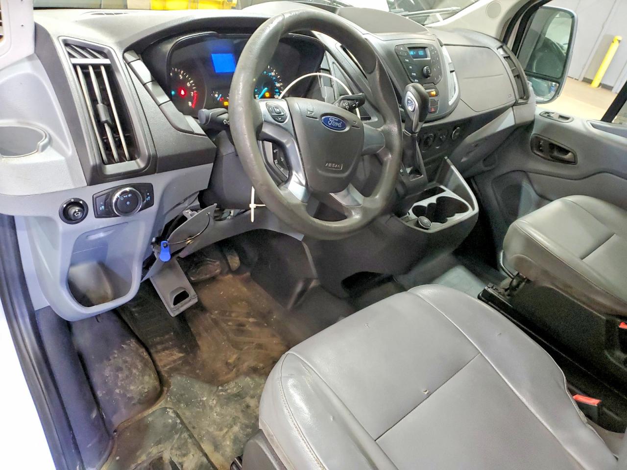 Ford Transit T-150