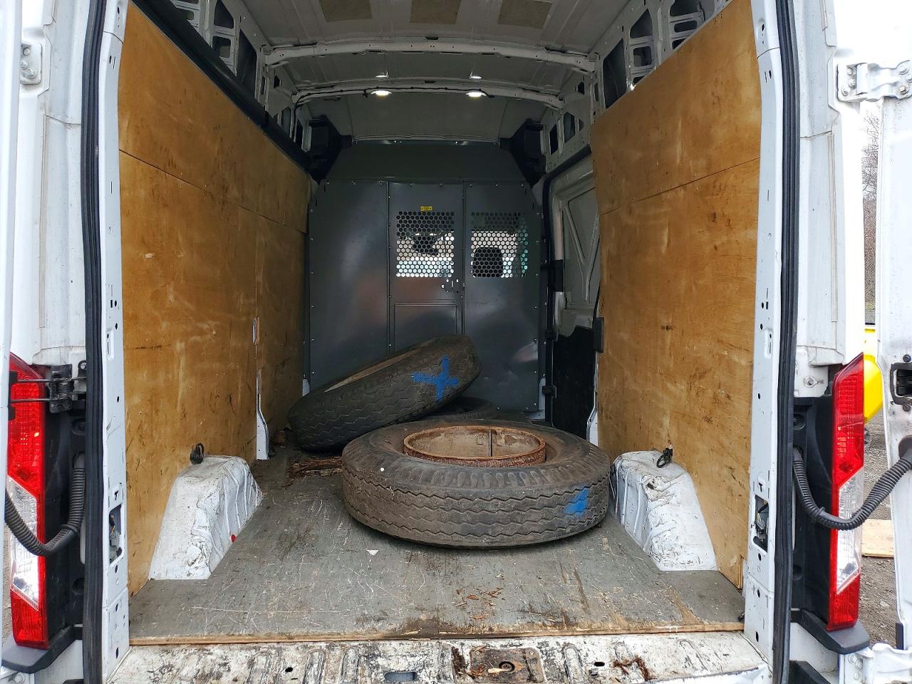 Ford Transit T-250
