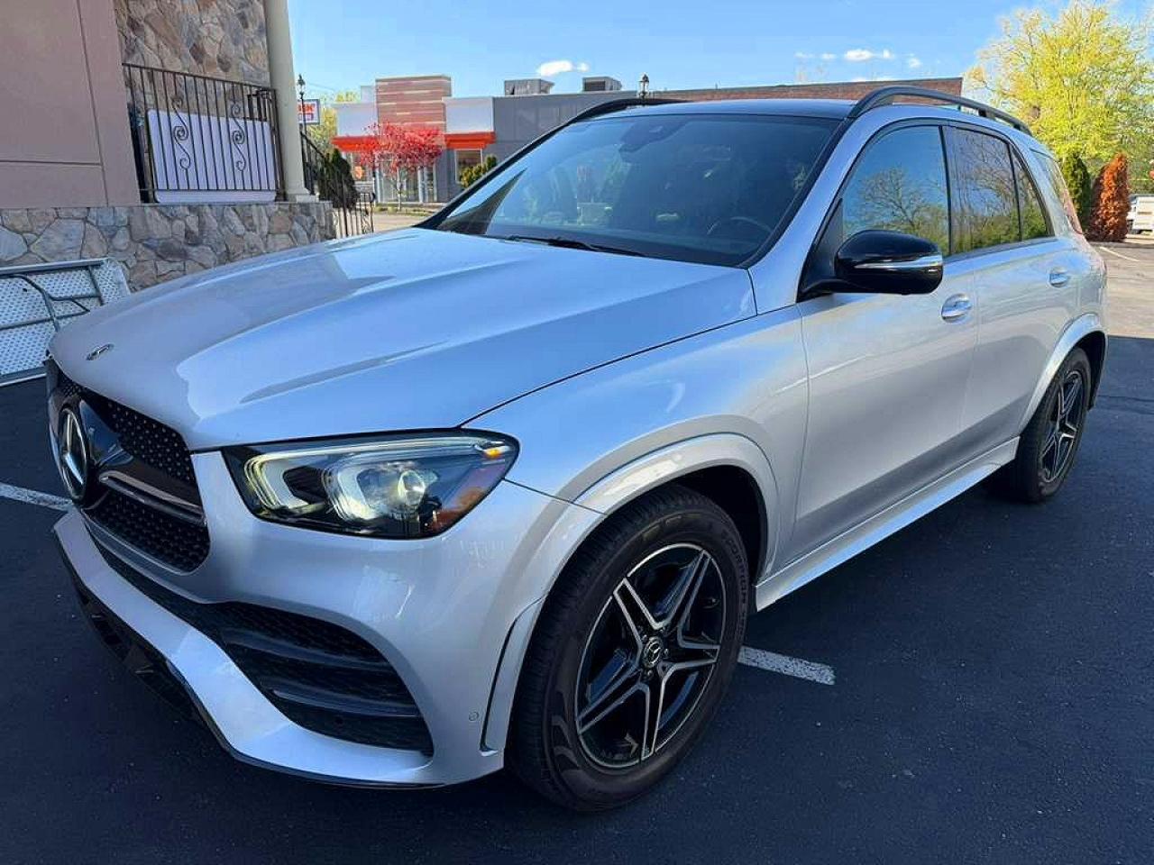 Salvage Mercedes-Benz GLE Image