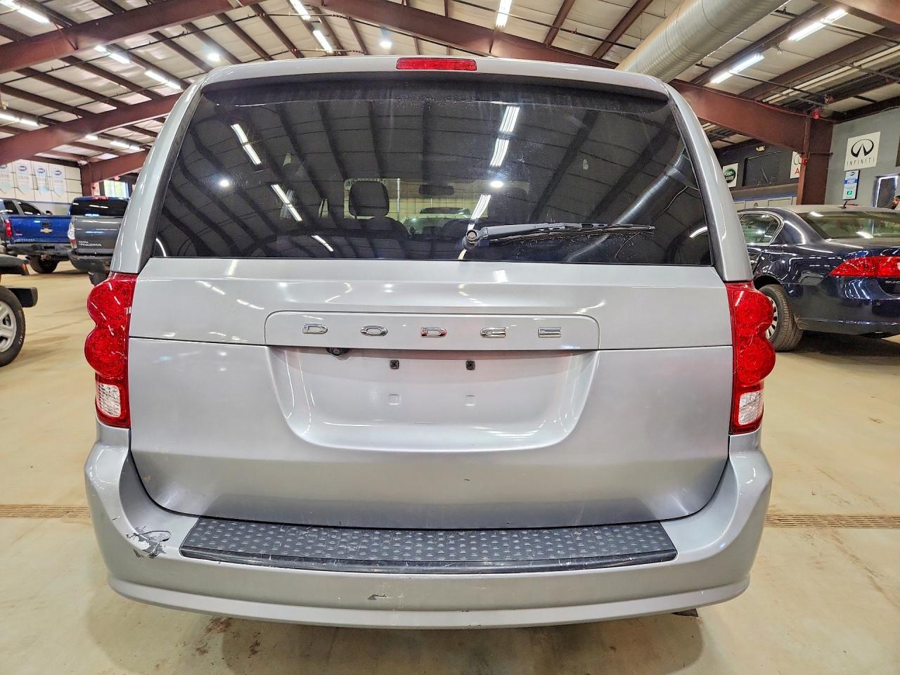 Dodge Caravan Se