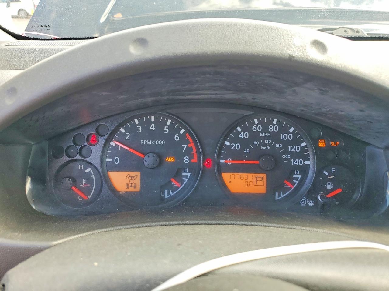 Nissan Frontier Sv V6