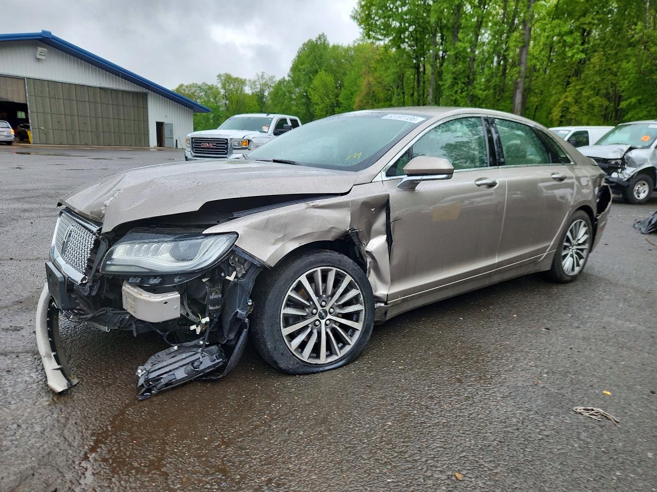 Salvage Lincoln MKZ Image