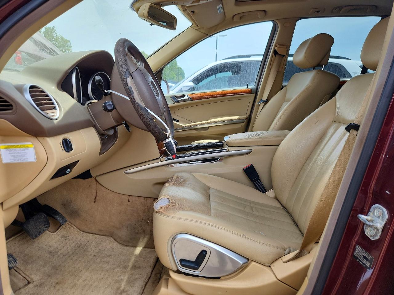 Mercedes-Benz M-Class 350