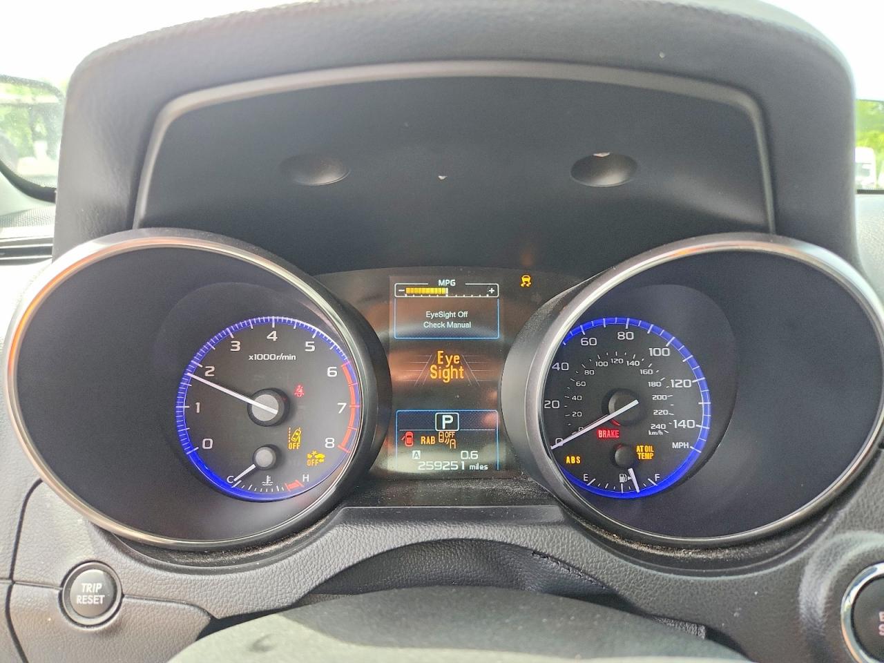 Subaru Legacy 2.5i Limited