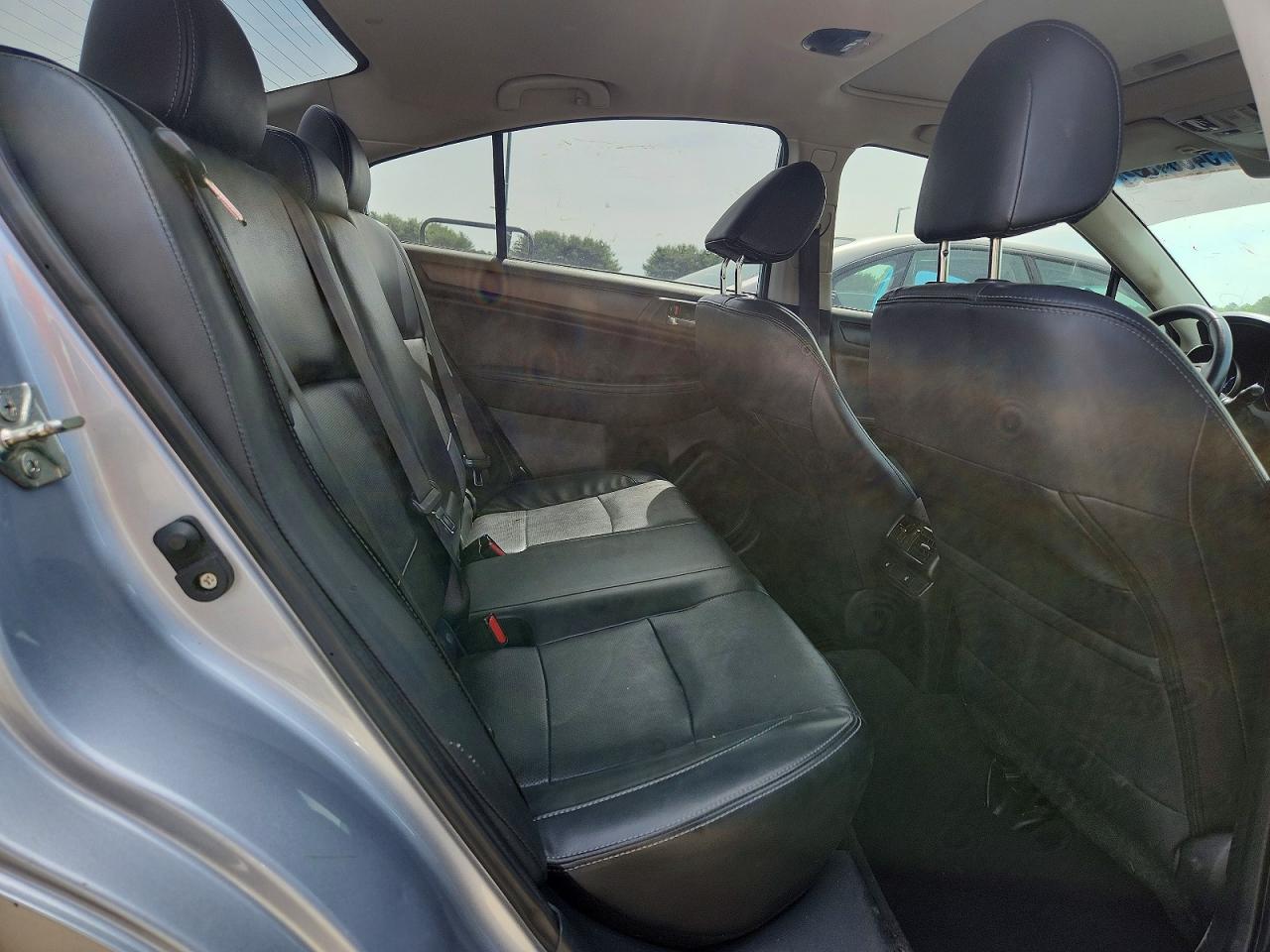 Subaru Legacy 2.5i Limited