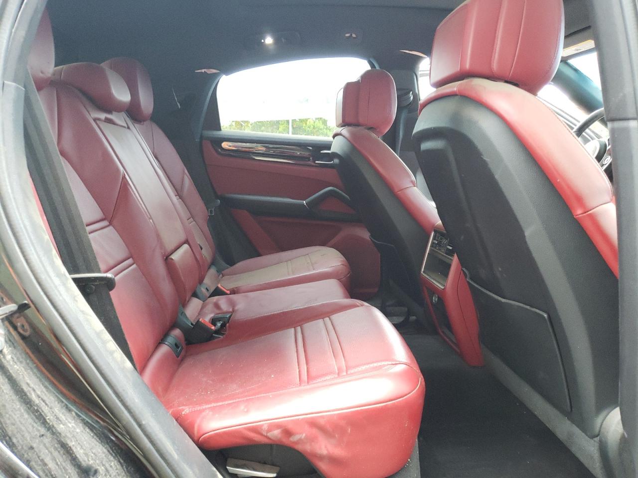 Pors Cayenne Coupe