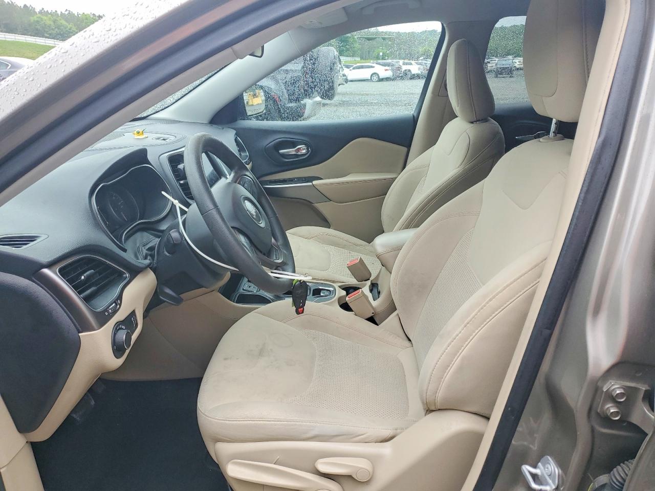 Jeep Grand Cherokee Latitude