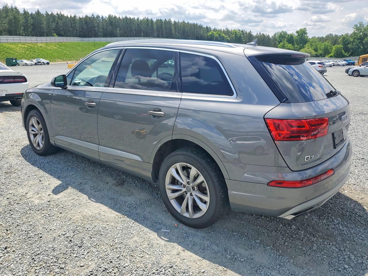 Audi Q7 Premium