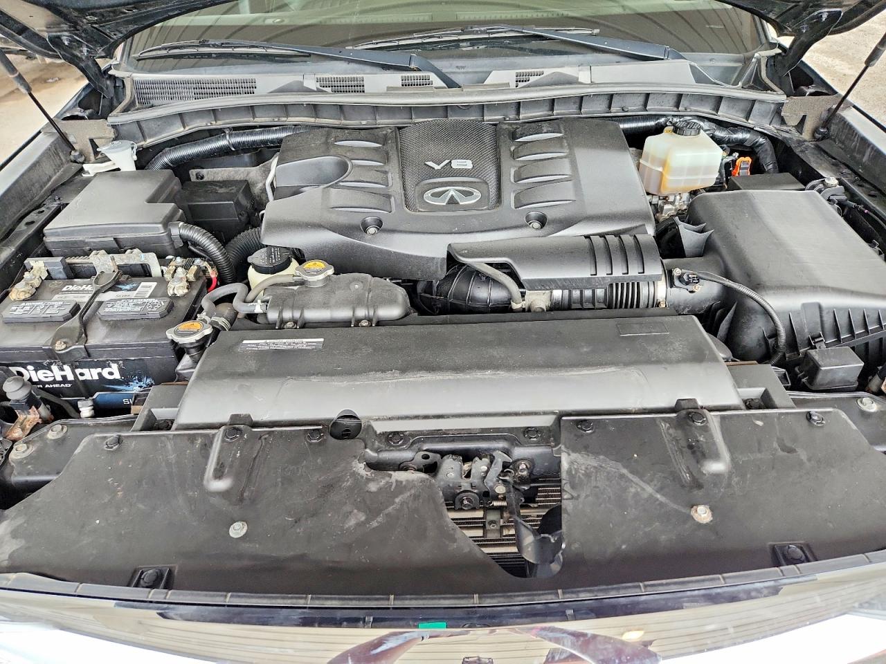 INFINITI Qx Luxe